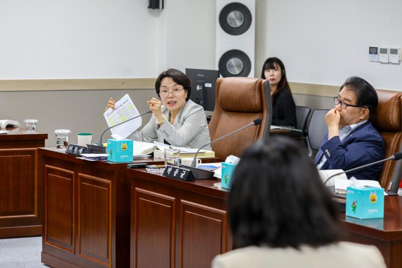 제318회 제1차 정례회 제1차 예산결산특별위원회 사진6